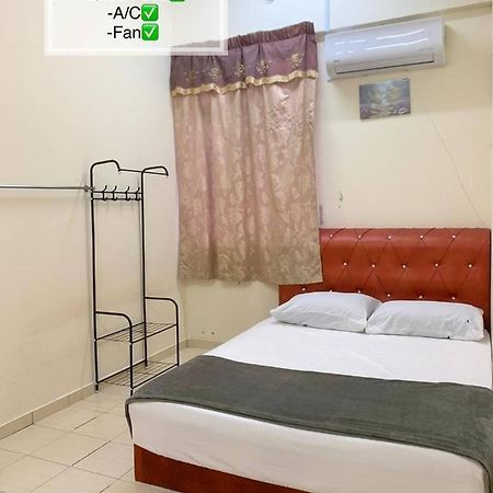 Homestay Kuala Terengganu Near Batu Burok, Hospital Hsnz, Ktcc Mall, Drawbridge A Екстериор снимка