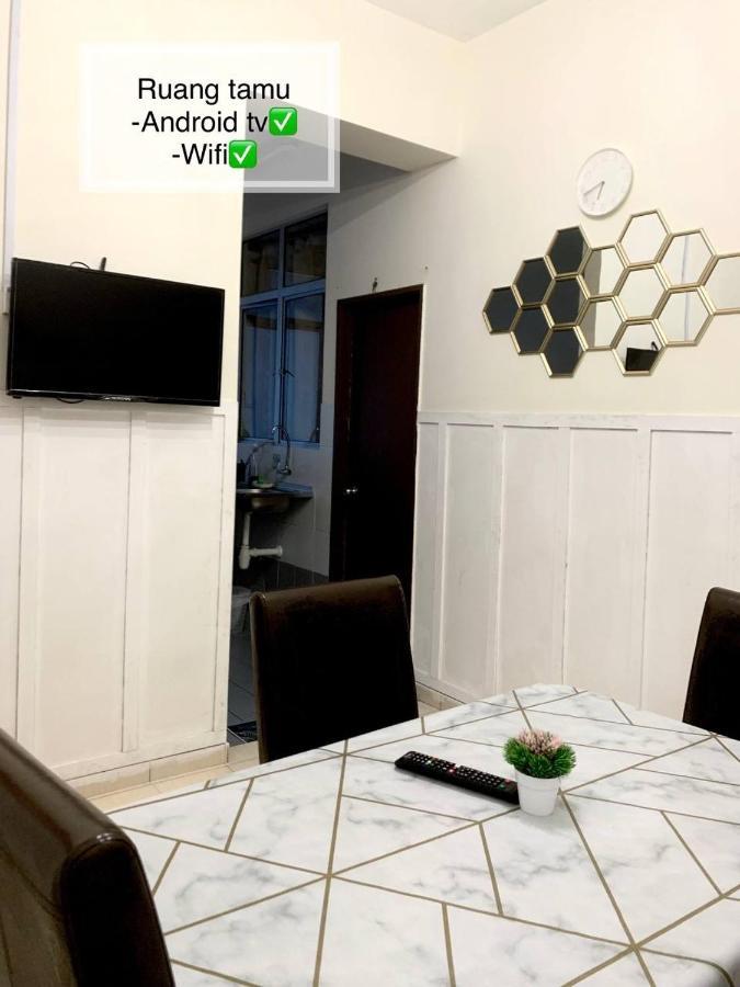 Homestay Kuala Terengganu Near Batu Burok, Hospital Hsnz, Ktcc Mall, Drawbridge A Екстериор снимка