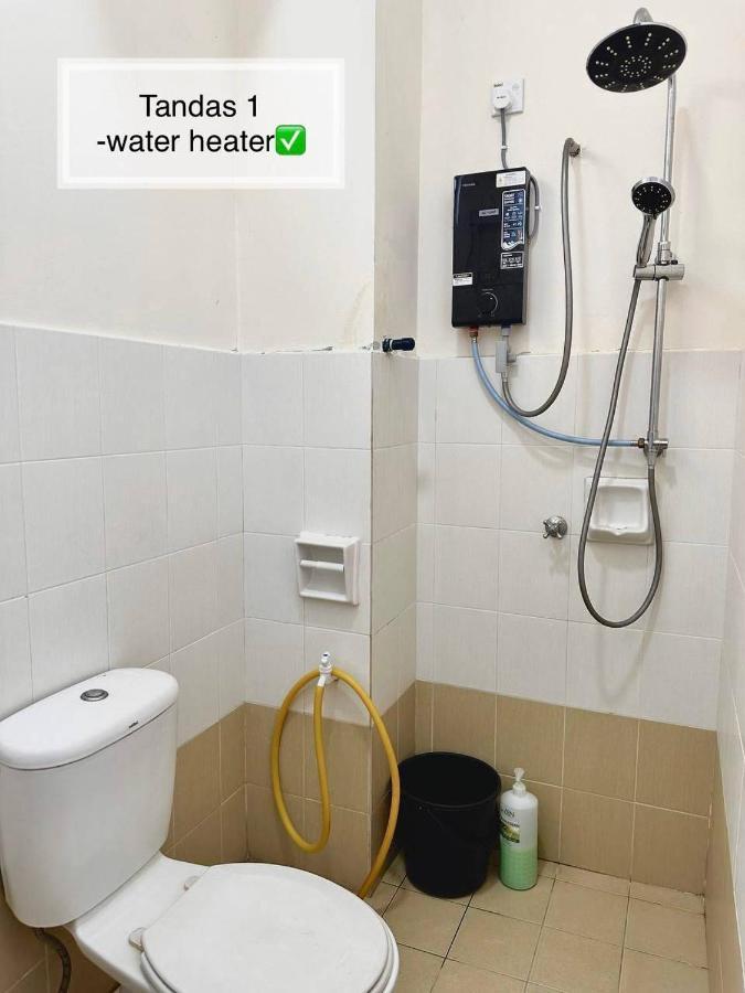 Homestay Kuala Terengganu Near Batu Burok, Hospital Hsnz, Ktcc Mall, Drawbridge A Екстериор снимка